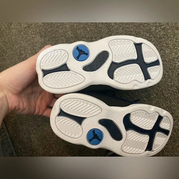 Jordan 13s toddler Sneakers - Blue and Black 8C - Picture 5 of 6